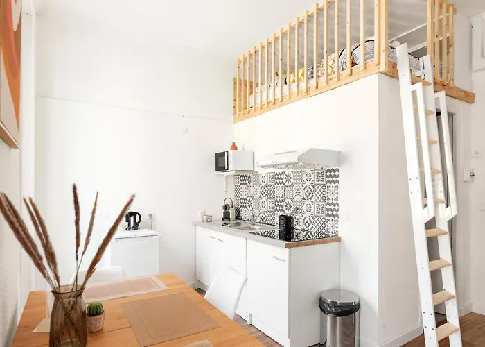Montsejour - Climatise Entre Gare & Cite Apartamento *